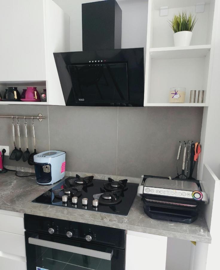 Atria Urban Resort Букурещ Екстериор снимка