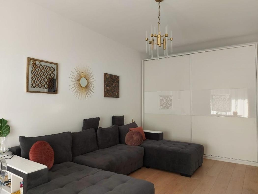 Atria Urban Resort Букурещ Екстериор снимка